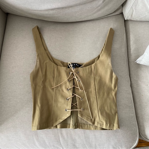 MOTEL: Rayuan Corset Top in Tan - Picture 2 of 6